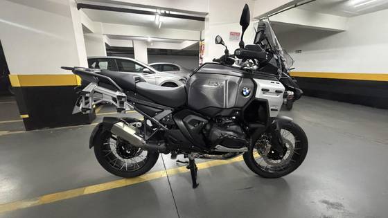 BMW R 1300 GS ADVENTURE TRIPLE BLACK BMW R 1300 GS ADVENTURE TRIPLE BLACK